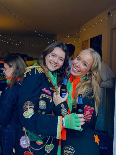 Nog unne kΓͺΓͺrke anders kΓ¨ke?? Dan ziedet beeter ππ§‘ππ§‘π»πͺ©πΊ#cAArnaval #opsjanternΓ¨l